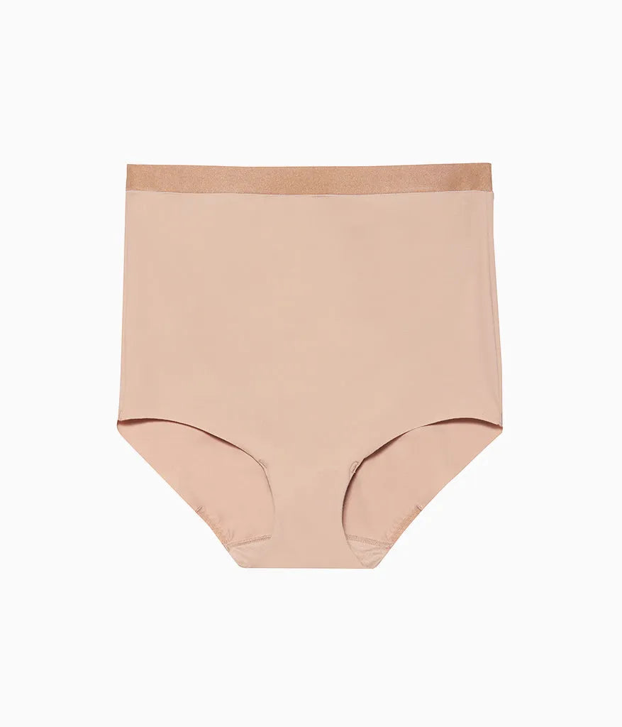 Shape Revelation® Straight Shaping Brief: Praline