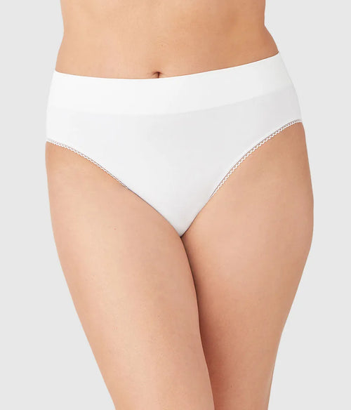 Feeling Flexible Hi-Cut: White