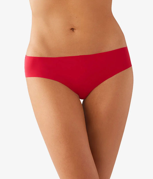 b.bare Cheeky: Crimson Red