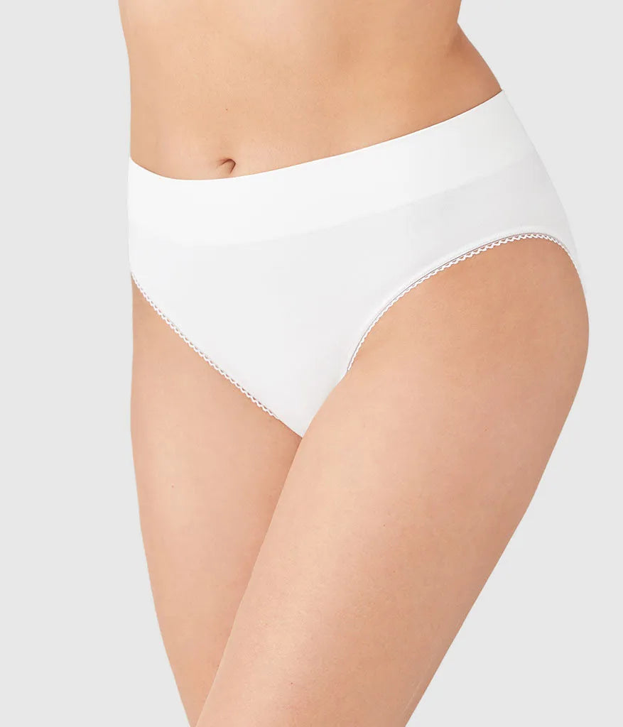 Feeling Flexible Hi-Cut: White