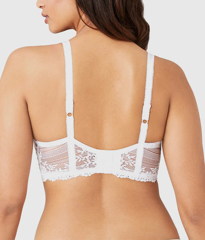 Embrace Lace® Underwire Bra: Delicious White