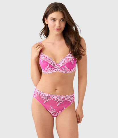 Embrace Lace® Underwire Bra: Wild Azalea/Cradle Pink