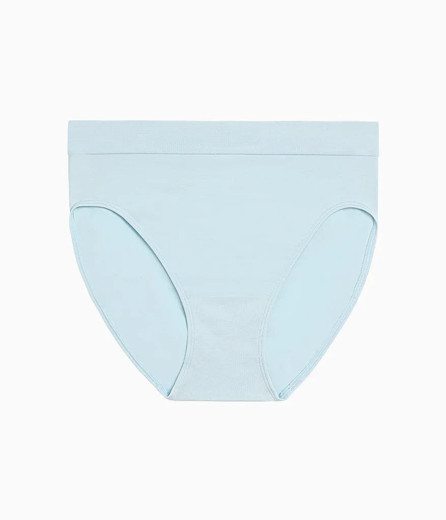 B-Smooth® Seamless Hi-Cut: Soft Sky