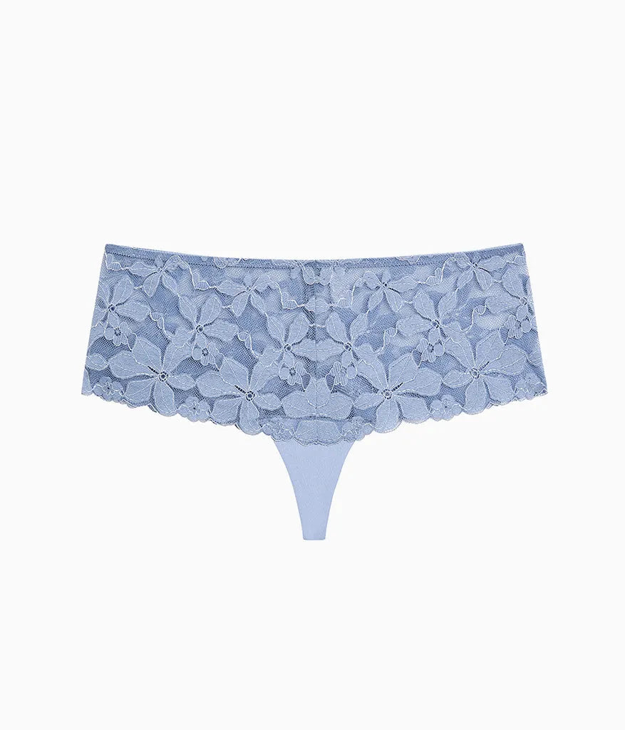 Feeling Famous Tanga: Country Blue/Bright White